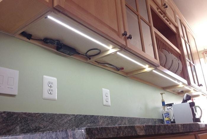 Установка и монтаж светодиодной ленты на кухне - цена, отзывы, частные объявления на YouDo