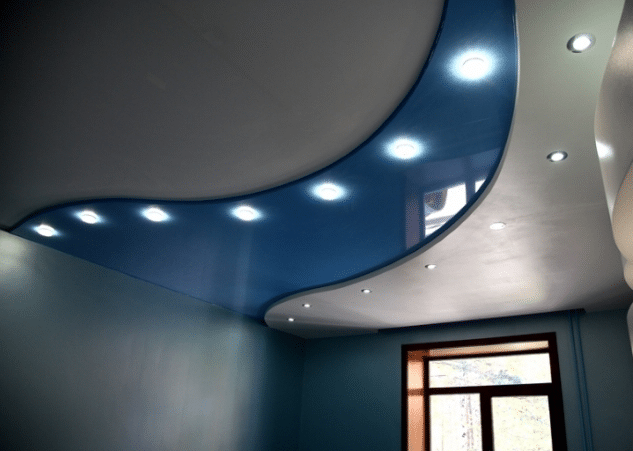 Как крепить точечные светильники к натяжному потолку?
