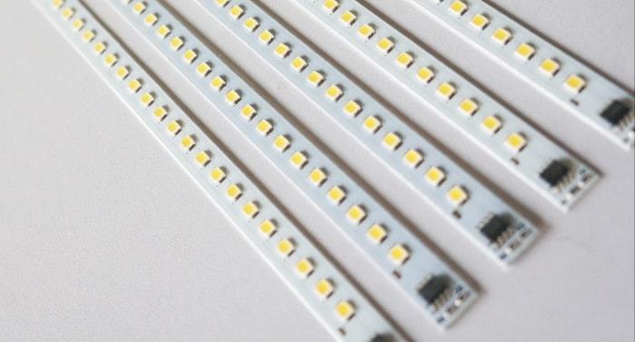 Как заменить люминесцентные лампы в светильниках на светодиодные без переделки