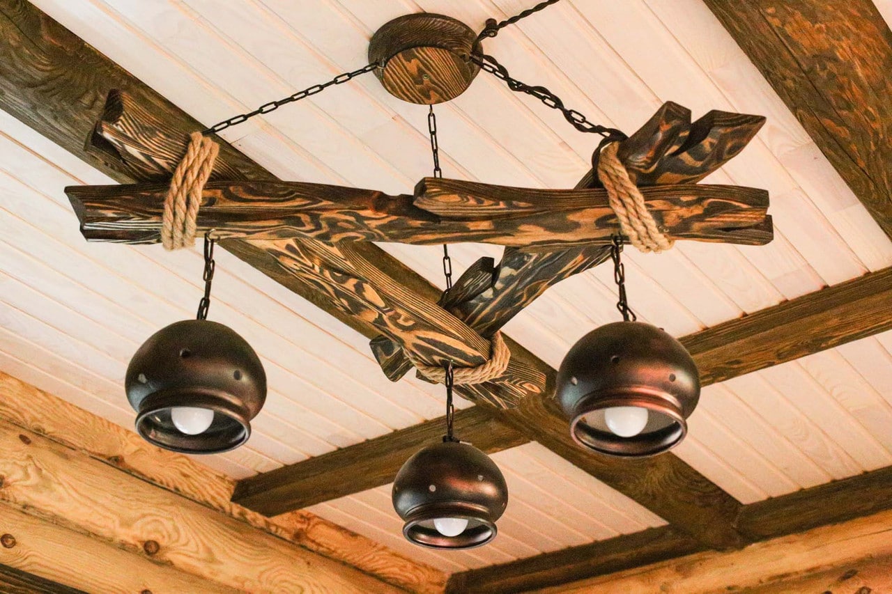 Самодельные деревянные люстры, фото люстр из дерева