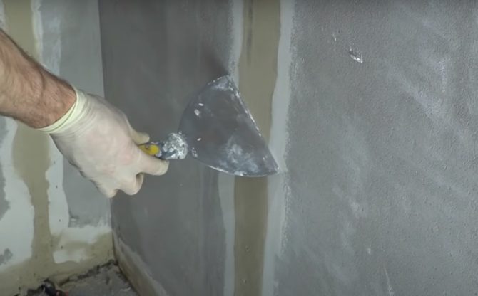 Как и чем лучше заделать штробы в стене с электропроводкой